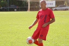 TOM01076
