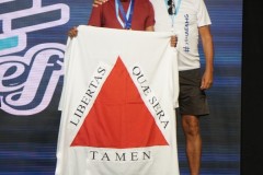 TOM01214